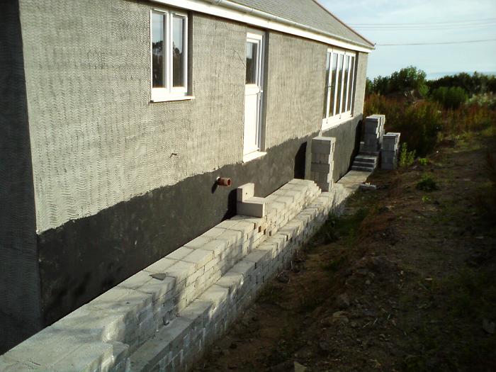 15 Retaining Wall & Cess Tank (57)